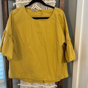 Yellow bell sleeve flowy top